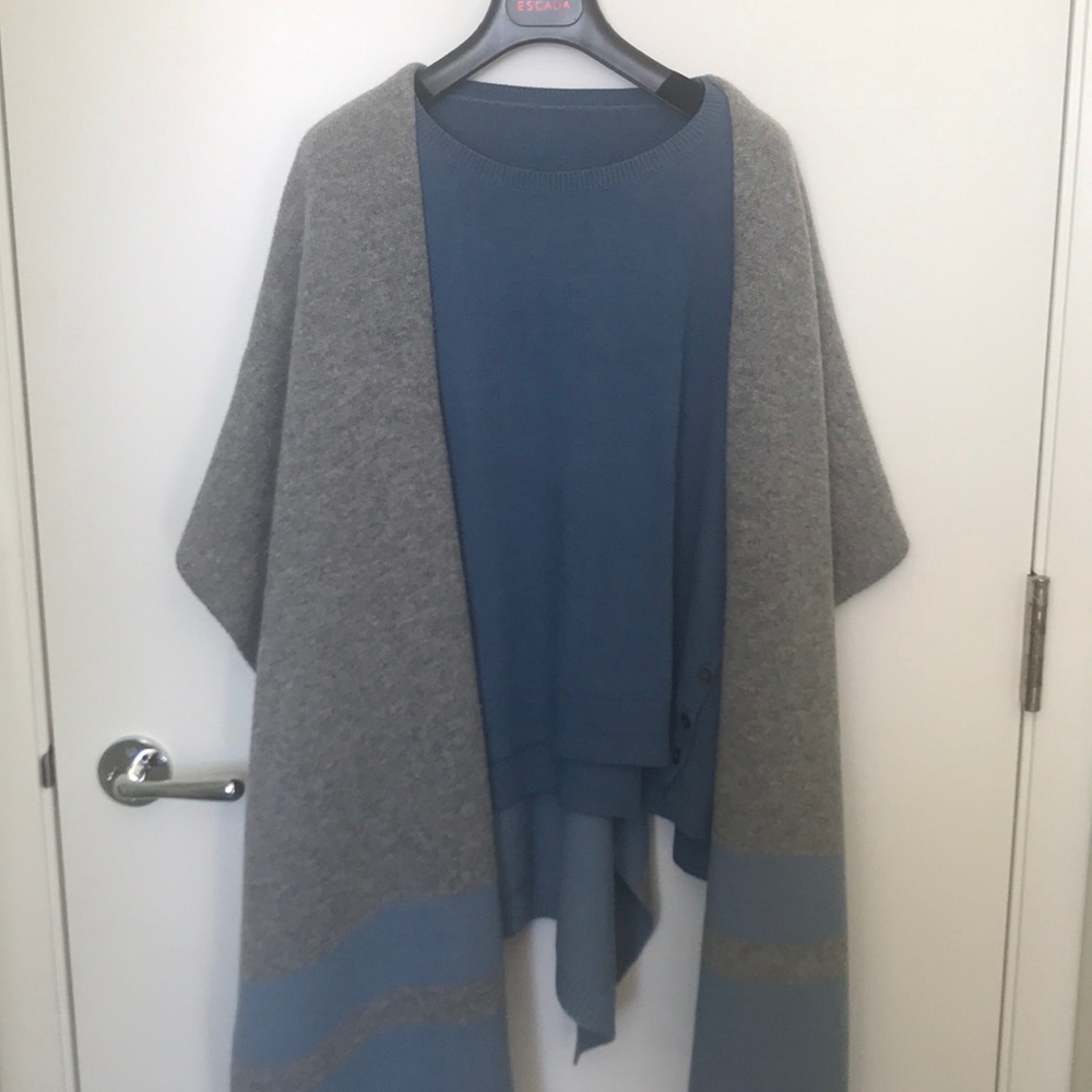 sweater and wrap combo